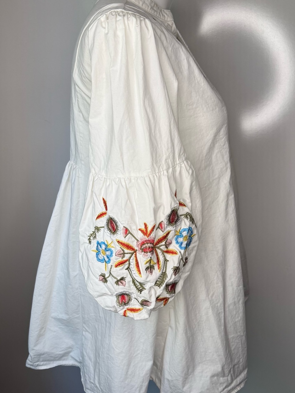 Women’s Embroidered Bohemian White Peasant Floral Blue Floral Tunic Dress/Top(L) - Picture 14 of 15